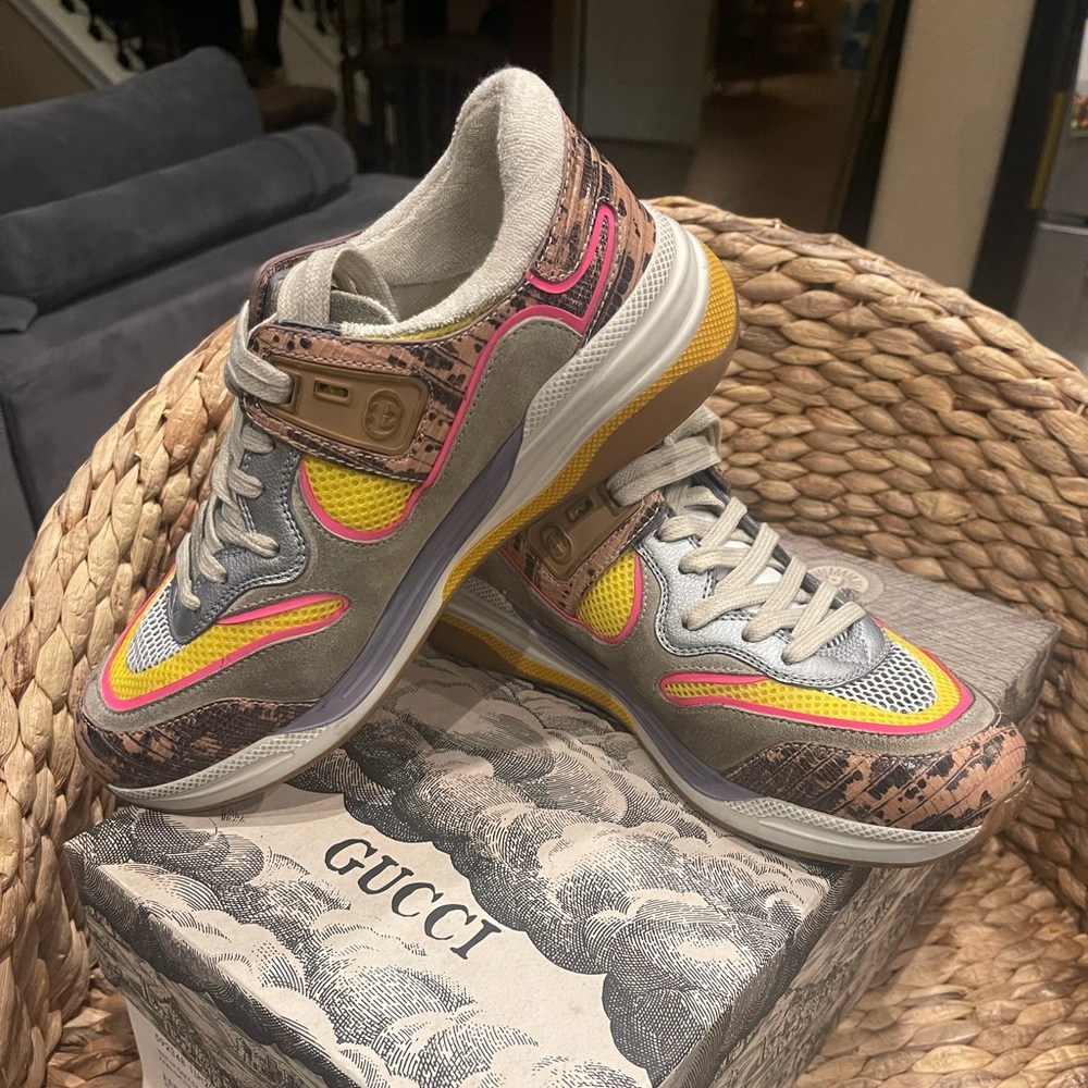 GUCCI ULTRAPACE SNEAKERS NIB